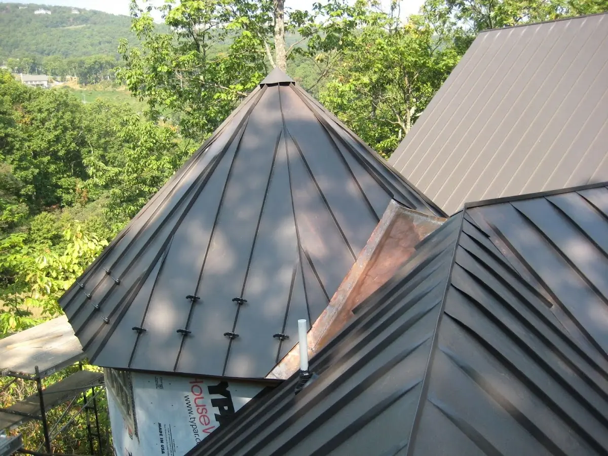Professional Shingle Replacement & Repair by Craftsman Roofing in Pinehill